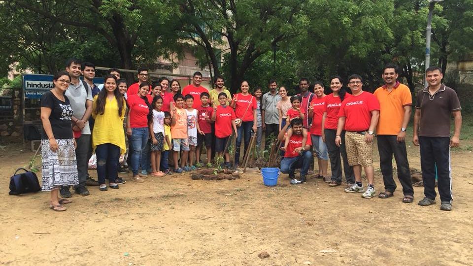 37262621_10155814311637896_4008015686231130112_n