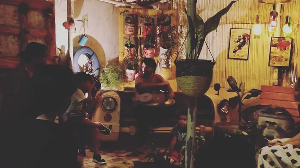 39543460_10155896302207896_1107421269613084672_n